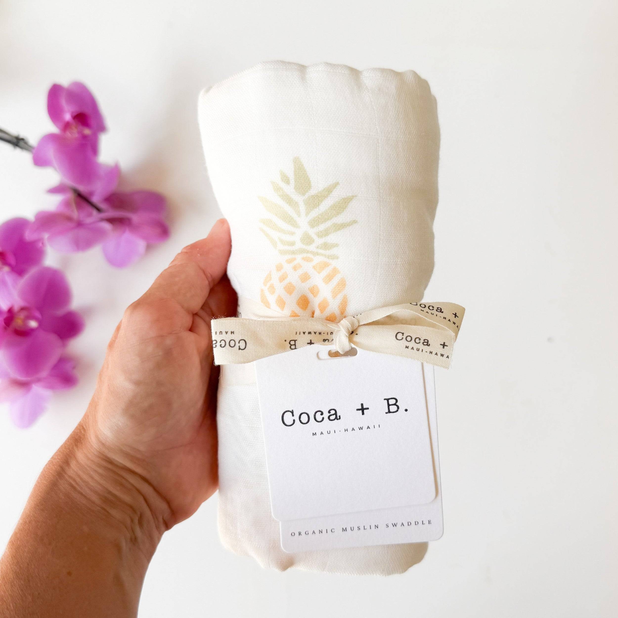 Pineapple Print Organic Bamboo Swaddle - Coca + B.
