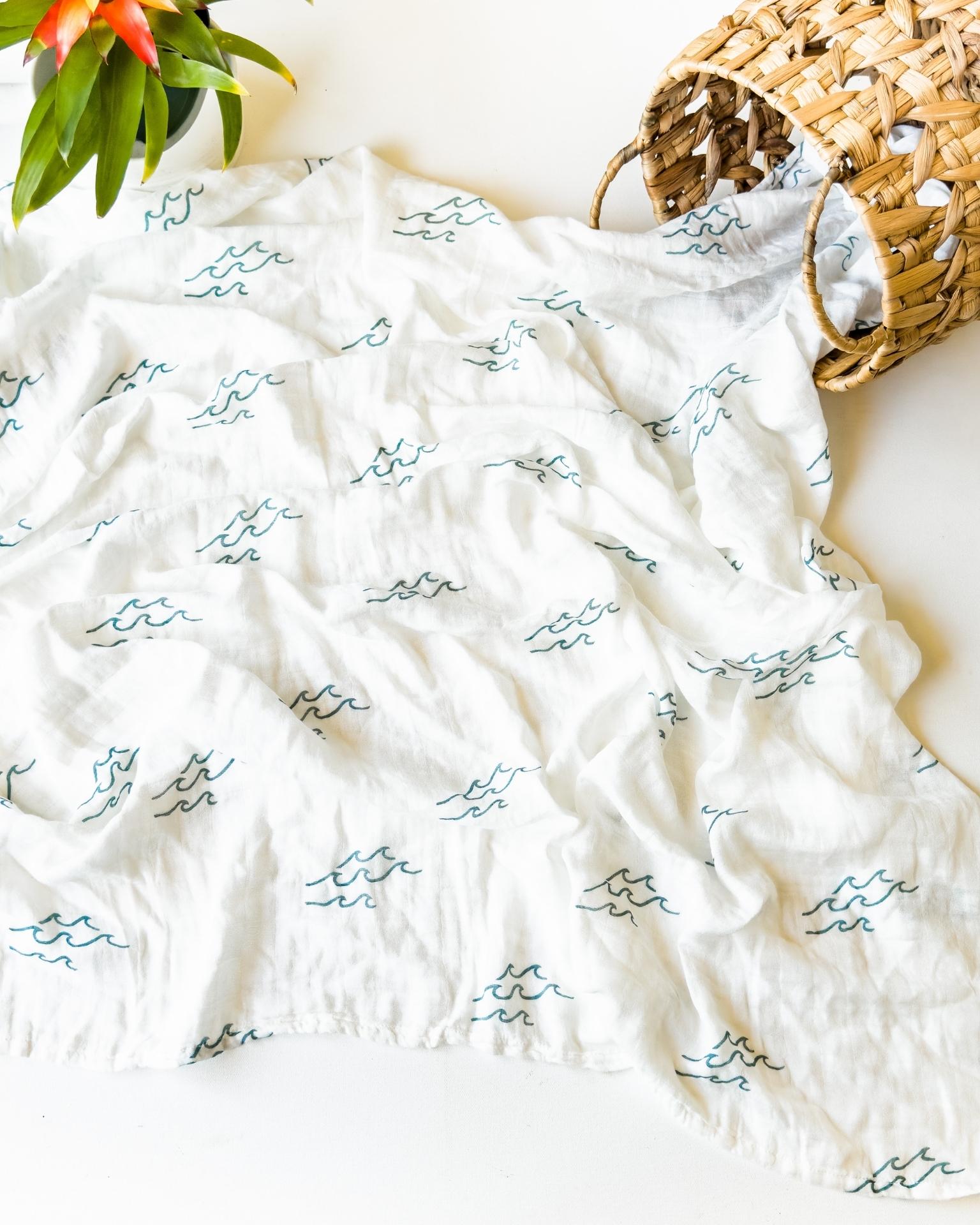 Simple Wave Print Organic Baby Swaddle - Coca + B.