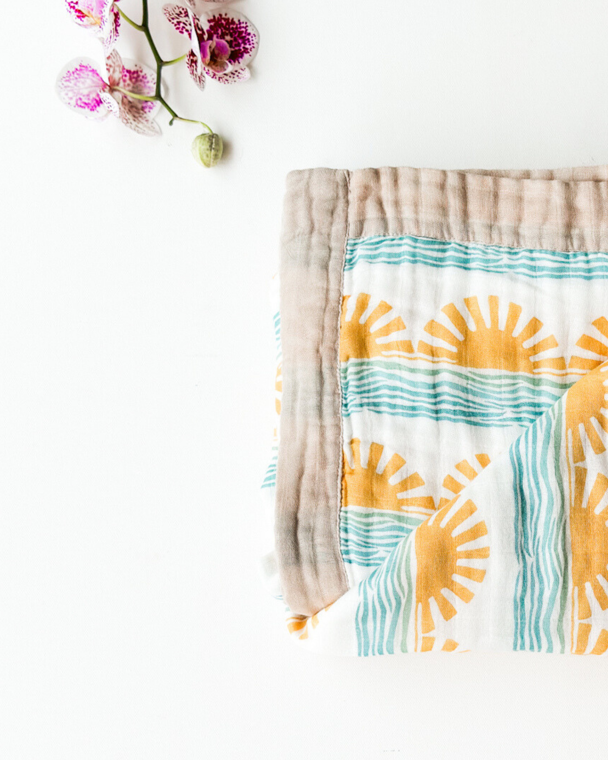 Blue Sun + Wave – Sand Trim | 6-Layer Organic Bamboo Baby Blanket - Coca + B.
