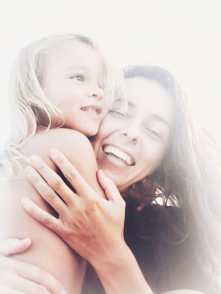 Coca + B. Owner Molly Sanders with daughter Cora on Maui Hawaii