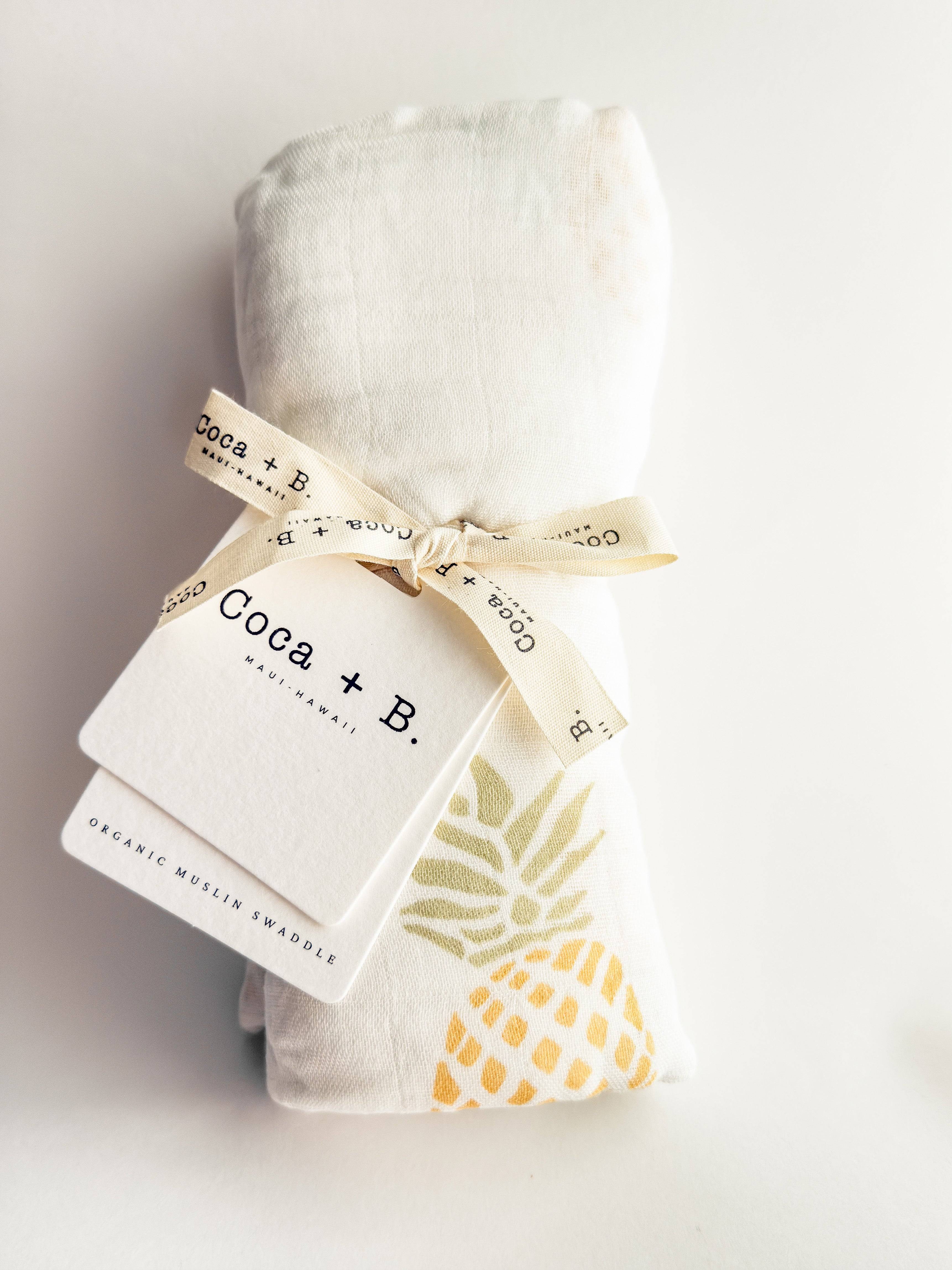 Pineapple Print Organic Bamboo Swaddle - Coca + B.