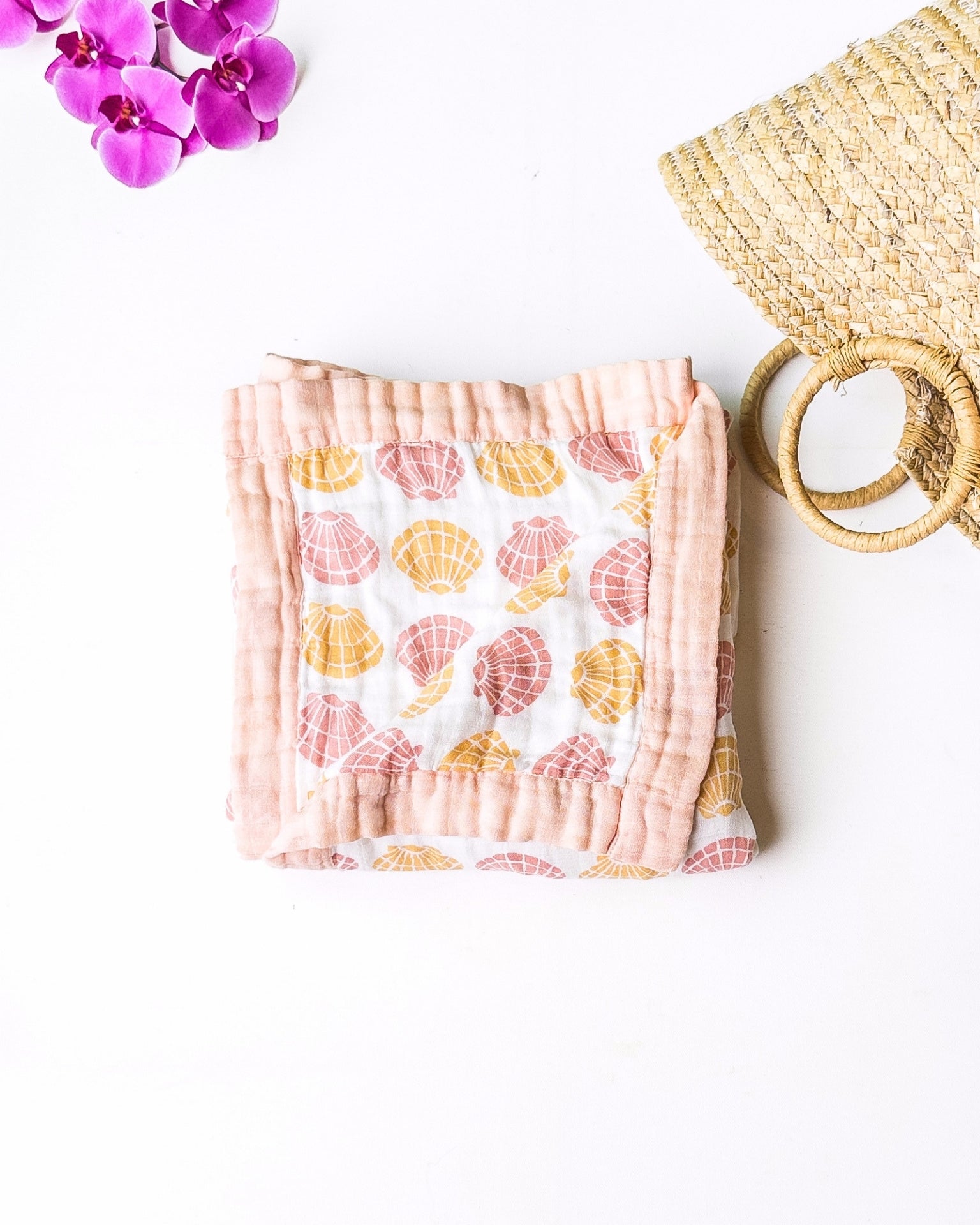Sea Shells – Apricot Trim | 6-Layer Organic Bamboo Muslin Baby Blanket - Coca + B.