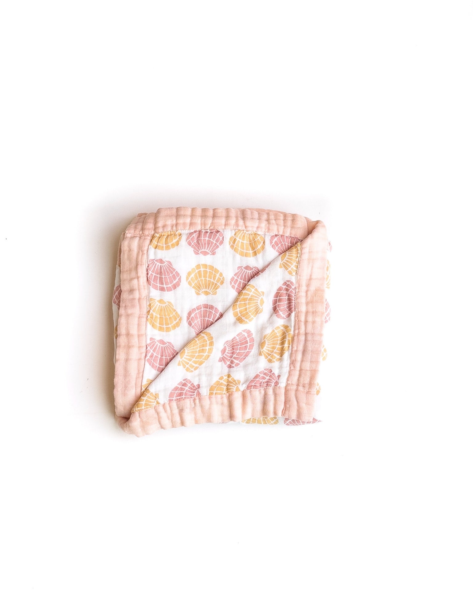 Sea Shells – Apricot Trim | 6-Layer Organic Bamboo Muslin Baby Blanket - Coca + B.